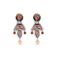 Load image into Gallery viewer, Bonnie Earrings