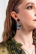 Load image into Gallery viewer, Rayna Earrings