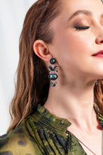 Load image into Gallery viewer, Shania Earrings