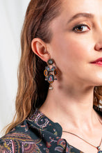 Load image into Gallery viewer, Amber Earrings
